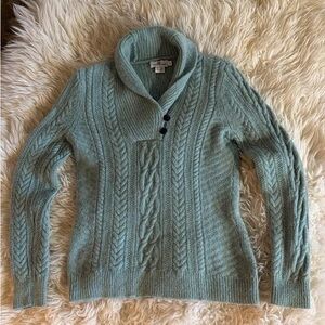 Women's Cable Knit Sweater - Light Green 55% Lambswool, 45% Alpaca natural